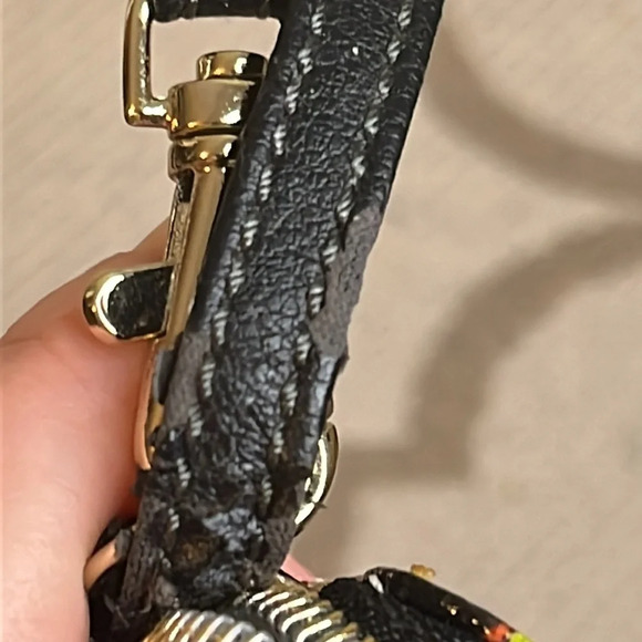 Sakroots The Sak Women's Artist Circle Wristlet - Picture 13 of 16